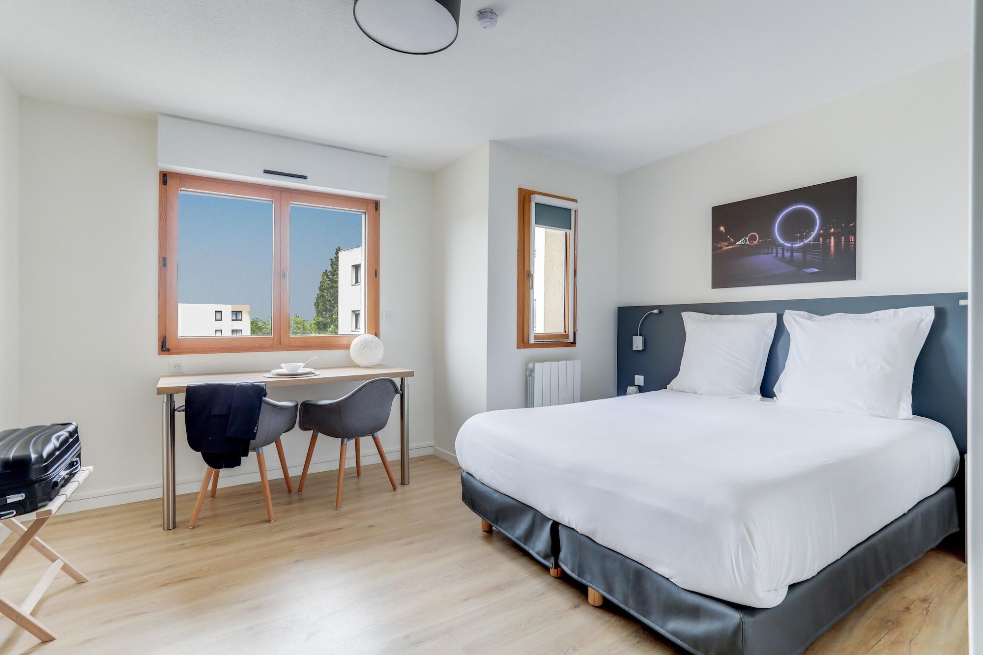 Cerise Nantes La Beaujoire Aparthotel ภายนอก รูปภาพ