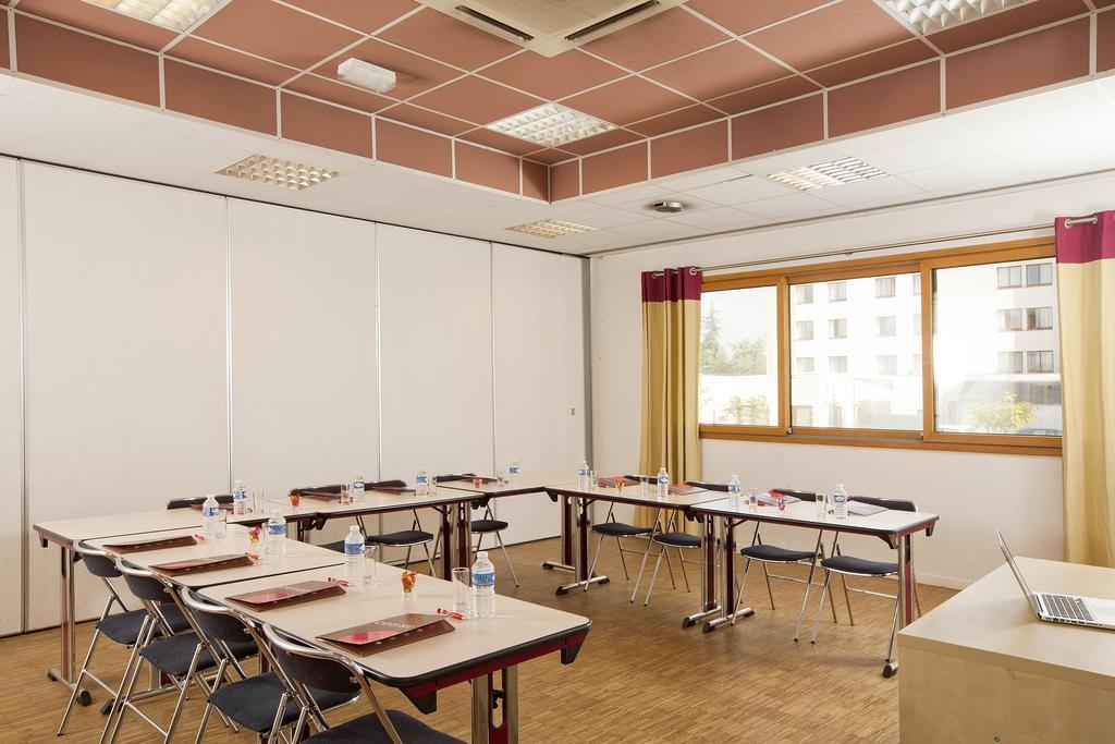 Cerise Nantes La Beaujoire Aparthotel ภายนอก รูปภาพ