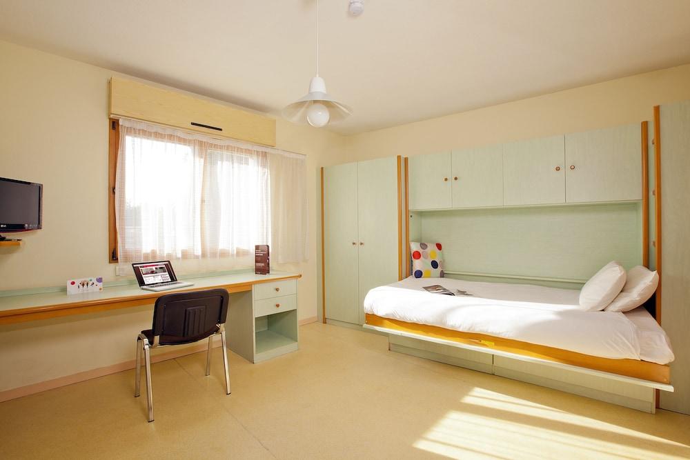 Cerise Nantes La Beaujoire Aparthotel ภายนอก รูปภาพ